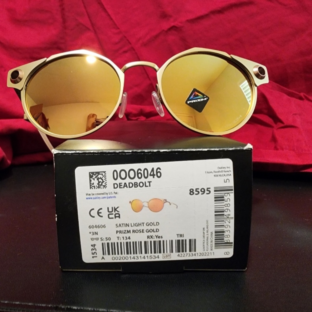 Oakley Deadbolt Sunglasses Prizm Light Gold/Prizm Rose Gold